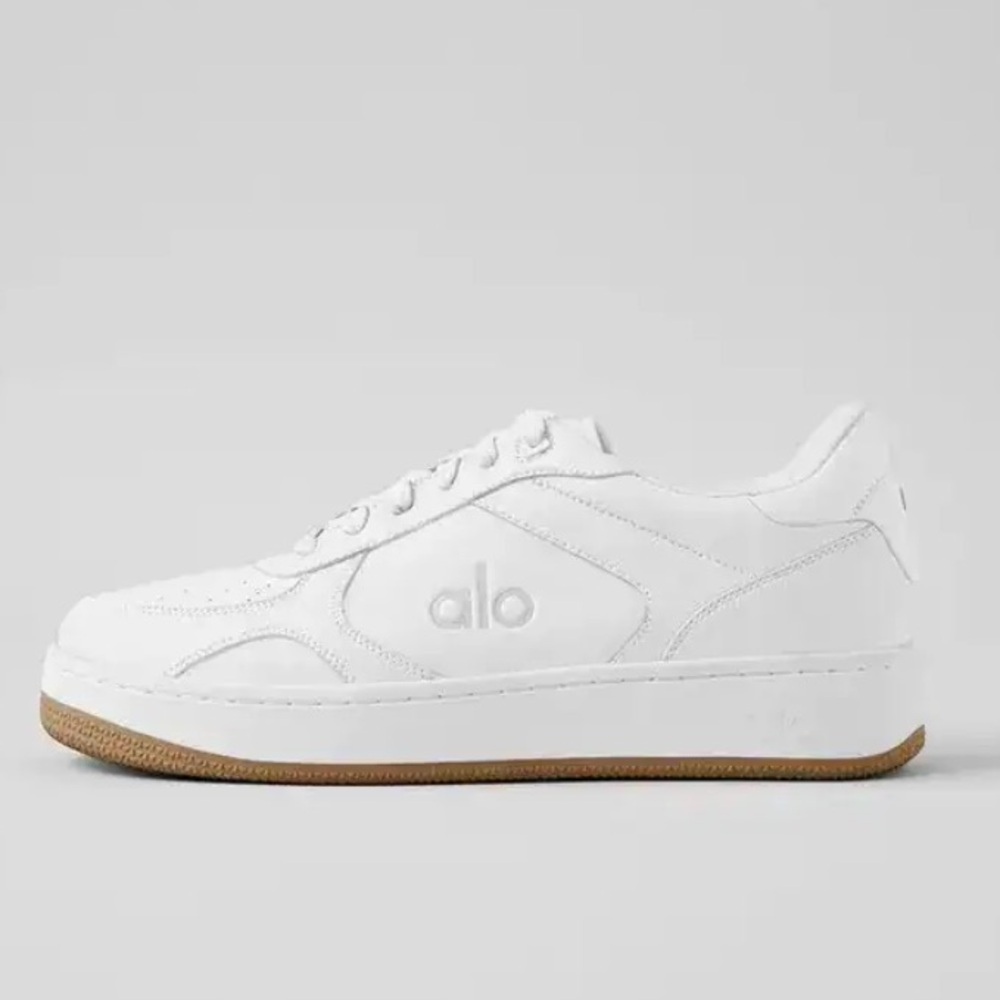 ALO Yoga Recovery Mode Sneaker - Natural White and Gum